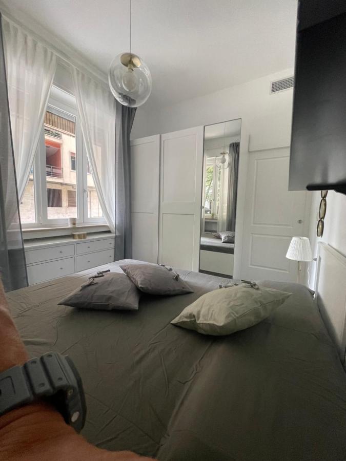 Bilocale Di Prestigio: Milano Centro Milão Exterior foto